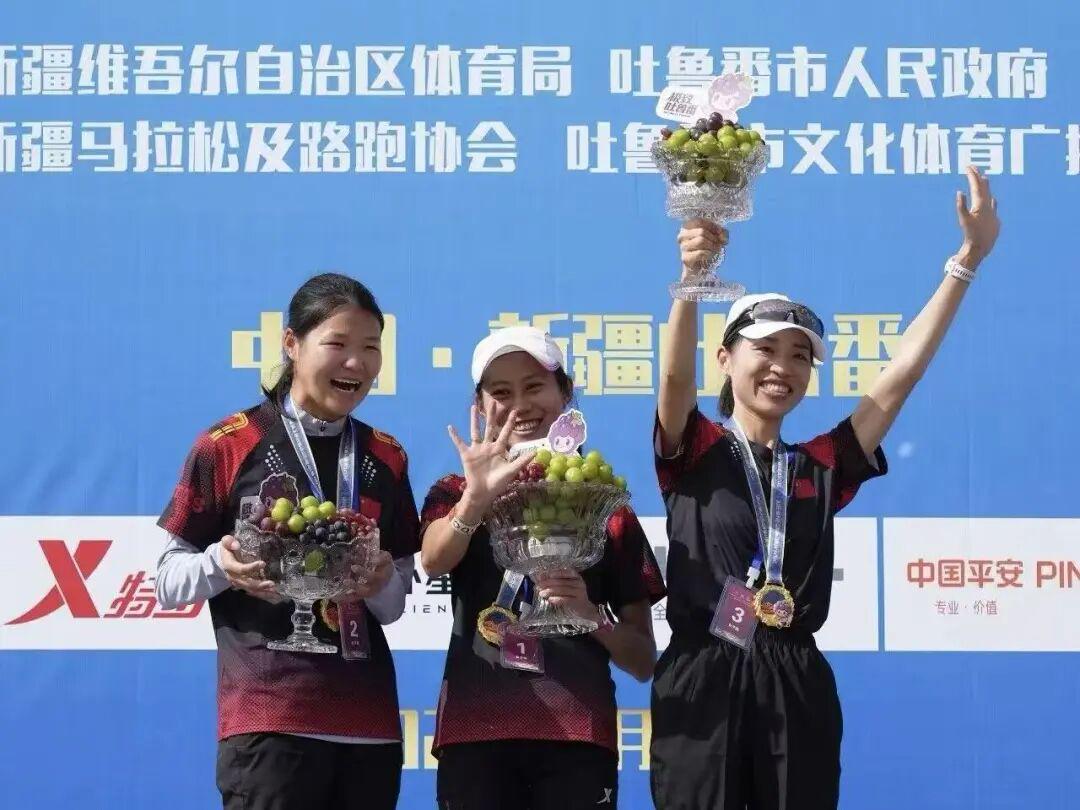 吃饭睡觉打马刺!尼克斯本赛季获得双冠王,对手都是马刺