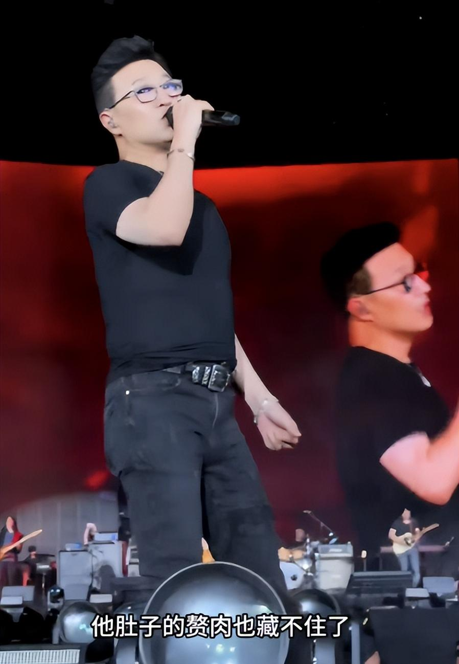湖人终于开窍!欲3换1引进顶级内线,三巨头成雏形,詹姆斯尴尬