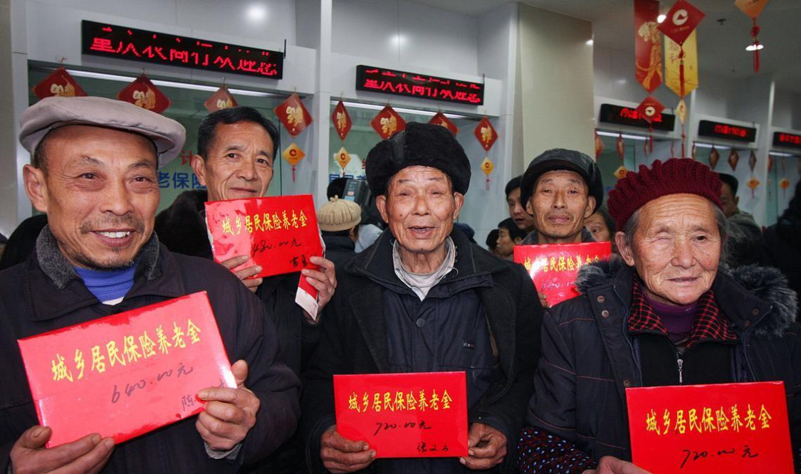 詹姆斯离队,湖人难进季后赛?名嘴列举下赛季西部5强:火箭在列