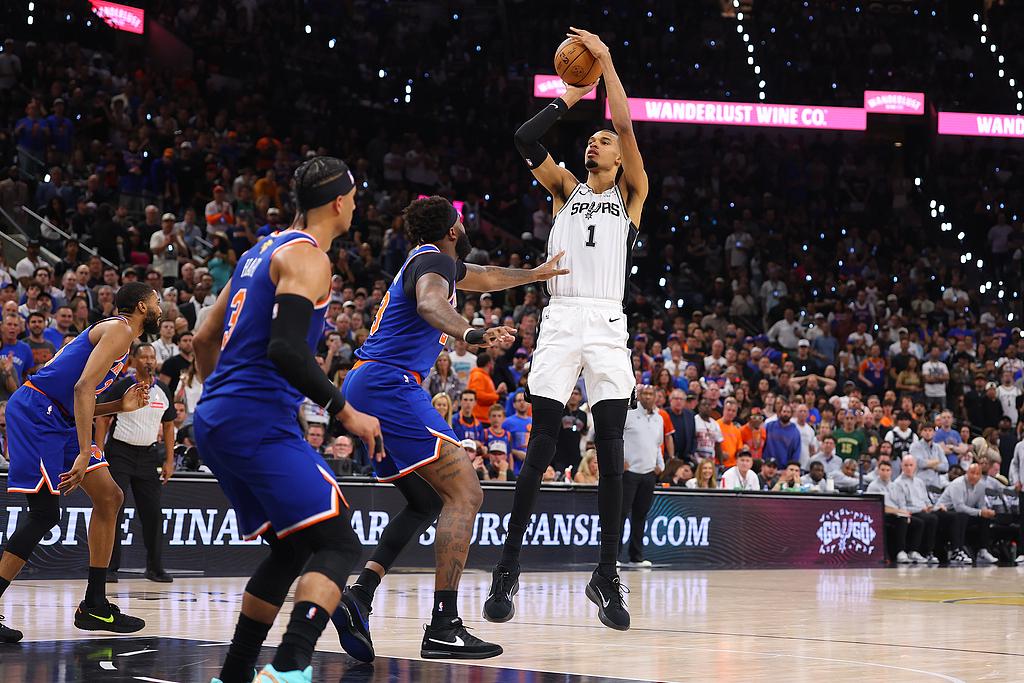 迈克·布朗的NBA冠军履历:尼克斯主帅有多少枚戒指?