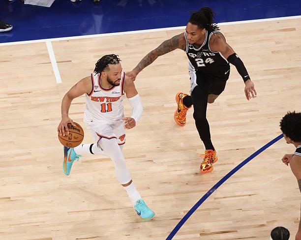 53年后,纽约尼克斯队再夺NBA总冠军!球迷沸腾了